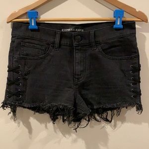 Express woman’s shorts